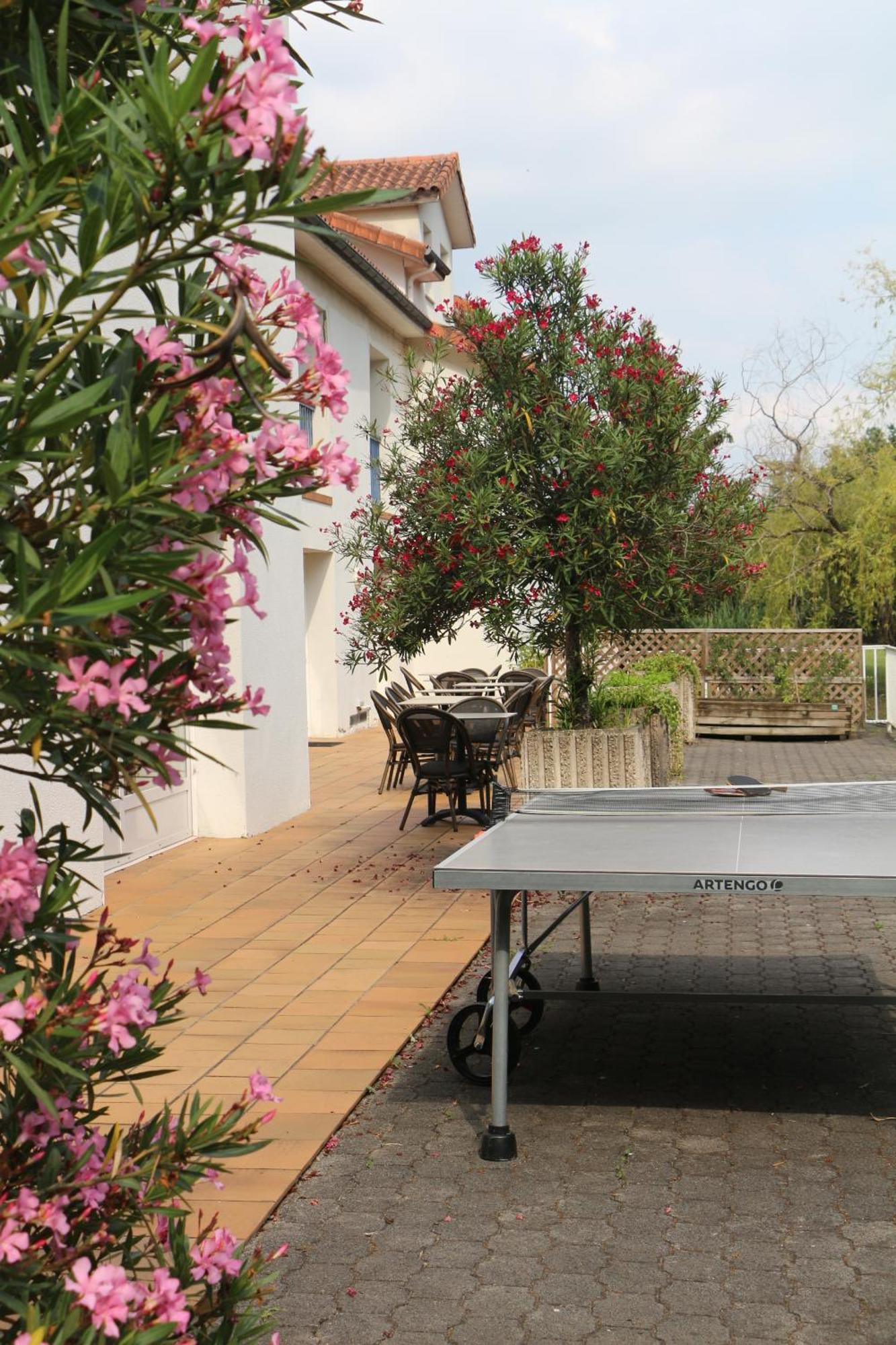 Ibis Budget Agen Le Passage  Exterior photo